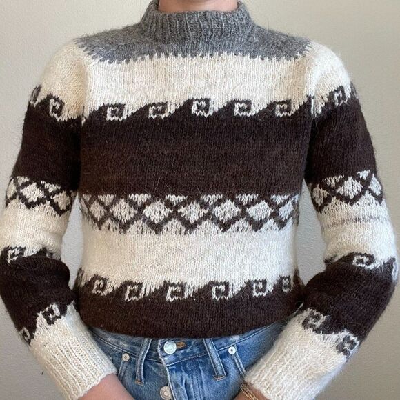 Vintage Hand Knit Neutral Brown Alpaca Geometric Crewneck Retro Sweater Sz M - Picture 9 of 9